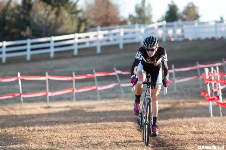 Sammi Runnels got off to a fast start in her first collegiate race. Collegiate Varsity Women. 2018 Cyclocross National Championships. © A. Yee / Cyclocross Magazine