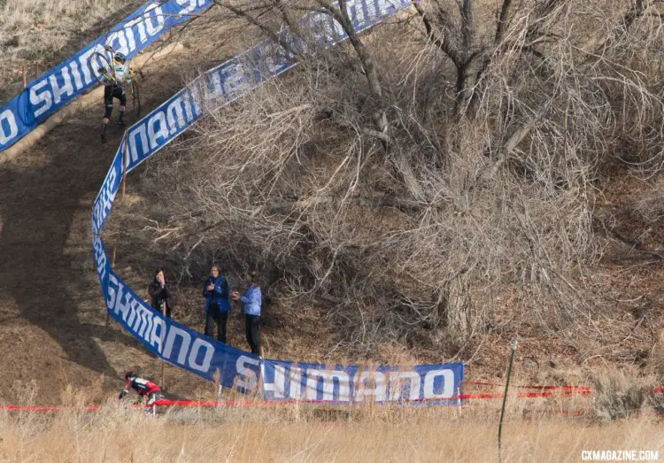 Scott Funston readies to ride the run-up in a last-ditch effort to catch Gomez Villafane on the final lap. Junior Men 17-18. 2018 Cyclocross National Championships. © A. Yee / Cyclocross Magazine