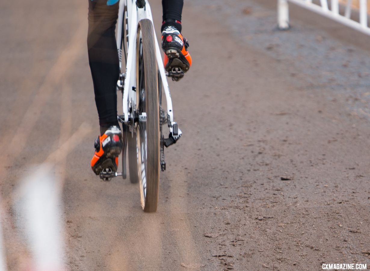 Reinforced tubeless casings might help you avoid a deflating flat. Masters 60-64. 2018 Cyclocross National Championships. © A. Yee / Cyclocross Magazine