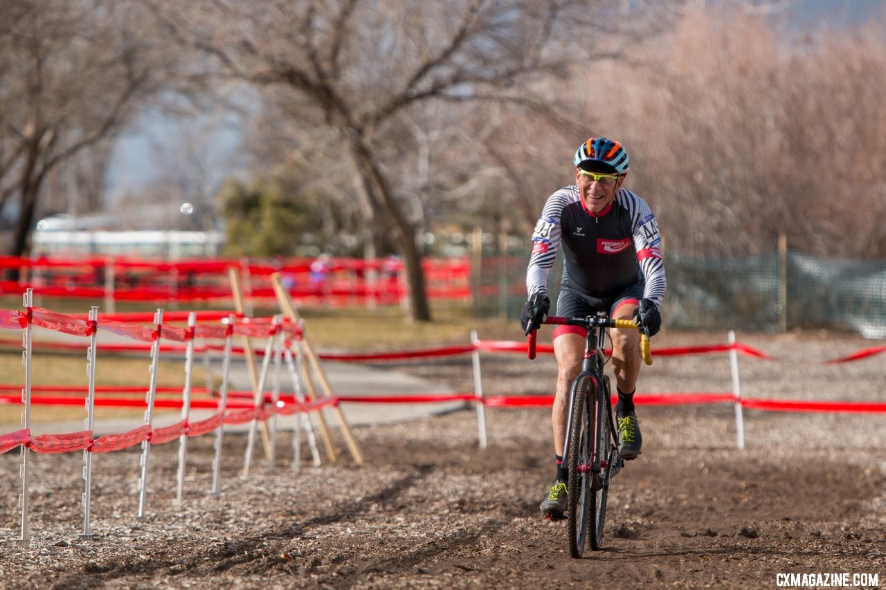 Masters racer and columnist Lee Waldman is still going strong in his late 60s. Masters 65-69. 2018 Cyclocross National Championships. © A. Yee / Cyclocross Magazine