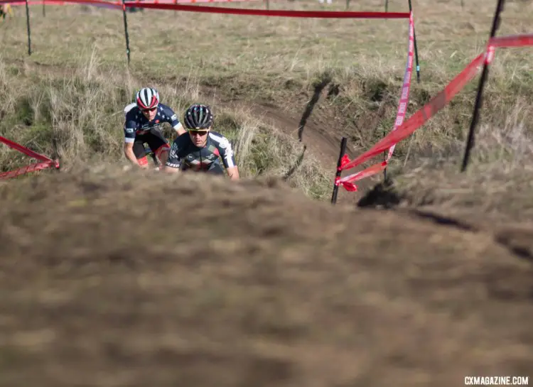 Tobin Ortenblad and Lance Haidet had a tight battle until Haidet was stalled by an apparent mechanical. 2018 NCNCA District Champs, Lion Oaks Ranch. © A. Yee / Cyclocross Magazine