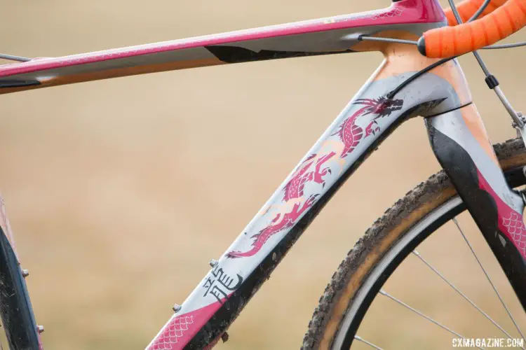 Elgart's friend Stefan Giachino painted the frame and featured a dragon prominently on the down tube. John Elgart's Masters 70-74 winning cyclocross bike. 2018 Cyclocross National Championships. © A. Yee / Cyclocross Magazine