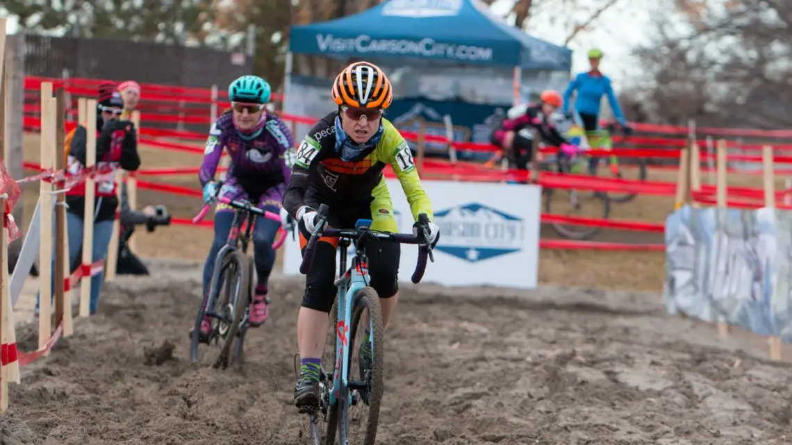 Richardson got her winning gap in the sand. Masters Women 35-39. 2018 Cyclocross National Championships. © A. Yee / Cyclocross Magazine