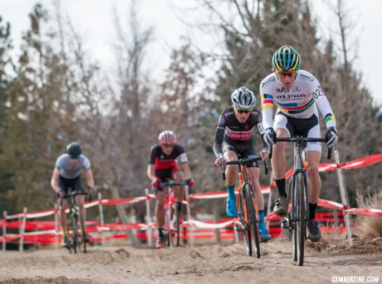 Hecht in control before his flat ire. U23 Men, 2018 Cyclocross National Championships. © A. Yee / Cyclocross Magazine