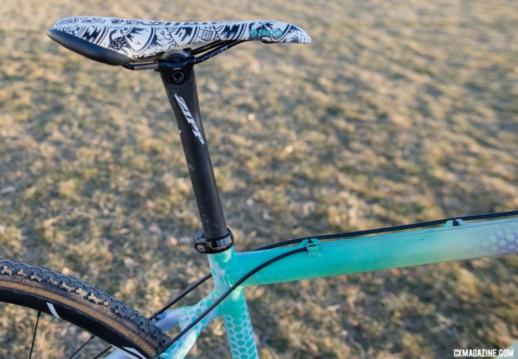 Runnels uses a Zipp SL Speed carbon zero offset seatpost. Samantha Runnels' Collegiate Varsity silver-medal Squid cyclocross bike. 2018 Cyclocross National Championships. © A. Yee / Cyclocross Magazine