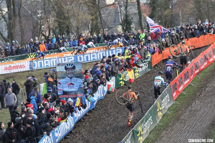 Joris Nieuwenhuis led the way early on. U23 Men. 2018 UCI Cyclocross World Championships, Valkenburg-Limburg, The Netherlands. © Bart Hazen / Cyclocross Magazine