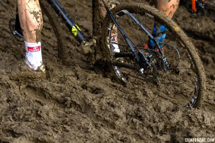 The thick mud was inescapable on Sunday. U23 Men. 2018 UCI Cyclocross World Championships, Valkenburg-Limburg, The Netherlands. © Gavin Gould / Cyclocross Magazine