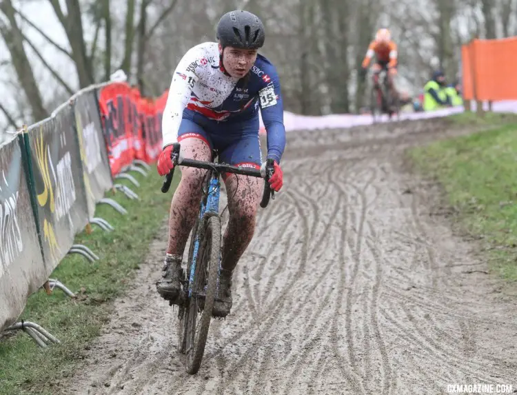 16-year-old Harriet Harnden surprised her competitors, and will be racing U23 Women for many years. U23 Women. 2018 UCI Cyclocross World Championships, Valkenburg-Limburg, The Netherlands. © Bart Hazen / Cyclocross Magazine