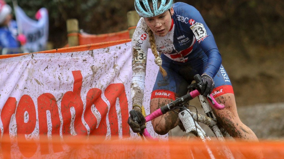 Evie Richards bombed the descents and sprinted up the climbs. U23 Women. 2018 UCI Cyclocross World Championships, Valkenburg-Limburg, The Netherlands. © Bart Hazen / Cyclocross Magazine