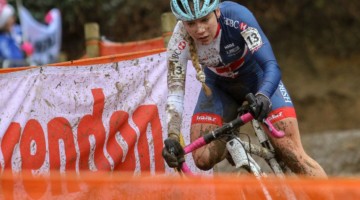 Evie Richards bombed the descents and sprinted up the climbs. U23 Women. 2018 UCI Cyclocross World Championships, Valkenburg-Limburg, The Netherlands. © Bart Hazen / Cyclocross Magazine