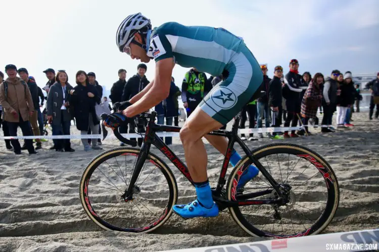 Kohei Yamamoto finished just off the podium in fourth. 2018 Cyclocross Tokyo. © Yuichiro Hosoda / Cyclocross Magazine