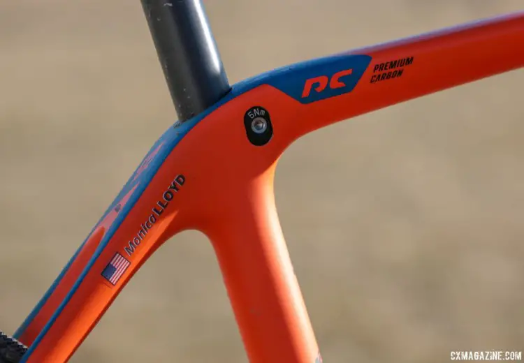 The KTM Canic uses an internal wedge to secure the seatpost, which gives a clean look to the seat cluster. Monica Lloyd's Masters 40-44 Title-winning KTM Canic cyclocross bike. 2018 Cyclocross National Championships. © A. Yee / Cyclocross Magazine