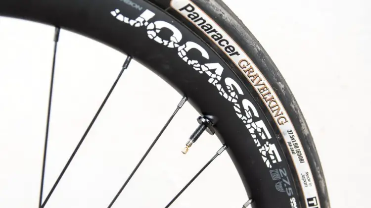 The tubeless-ready carbon wheels come with Boyd valves and patent-pending wingnuts. Boyd Jocassee 650b Carbon Tubeless Gravel Wheelset. © C. Lee / Cyclocross Magazine