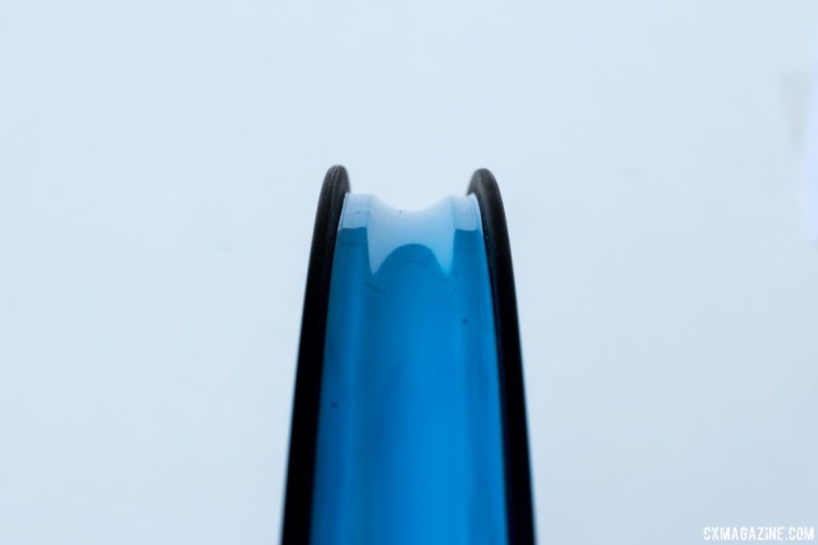 The carbon rims have a 24mm internal width hookless rim profile. Boyd Jocassee 650b Carbon Tubeless Gravel Wheelset. © C. Lee / Cyclocross Magazine