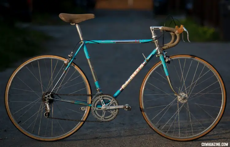 A $100 1964 Carlton Flyer might be rare, but finding a 1960s or 1970s British lightweight with clearance for 35mm or bigger rubber is not. With 700c wheels, 35mm tires and a bit of TLC, the bike will be ready to fly through all but the gnarliest gravel grinds. © Cyclocross Magazine