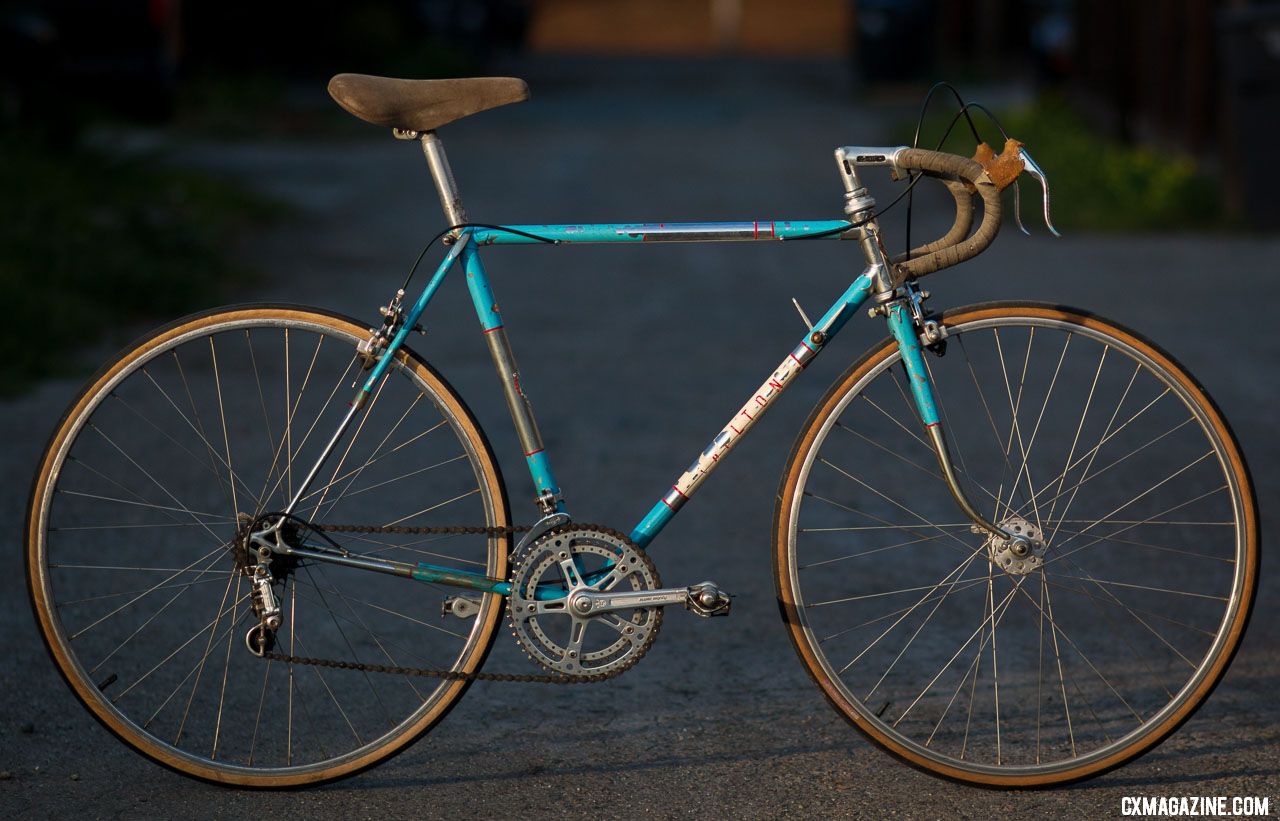 vintage cyclocross bike