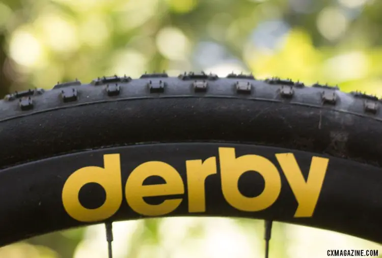 Derby Rims CX 23i carbon tubeless cyclocross / gravel rim turns a Panaracer 35mm Regacross tire into a high-volume 38mm option. © Cyclocross Magazine