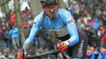 Michael van den Ham gets ready for one of the many sections of running. Elite Men. 2018 UCI Cyclocross World Championships, Valkenburg-Limburg, The Netherlands. © Bart Hazen / Cyclocross Magazine