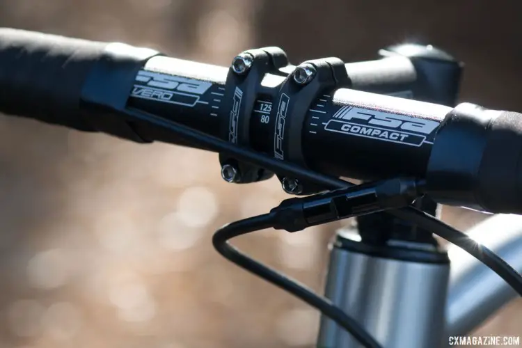 An FSA Vero Compact handlebar guides riders through the countryside. 2018 Van Dessel Country Road Bob singlespeed cyclocross / gravel bike. © Cyclocross Magazine