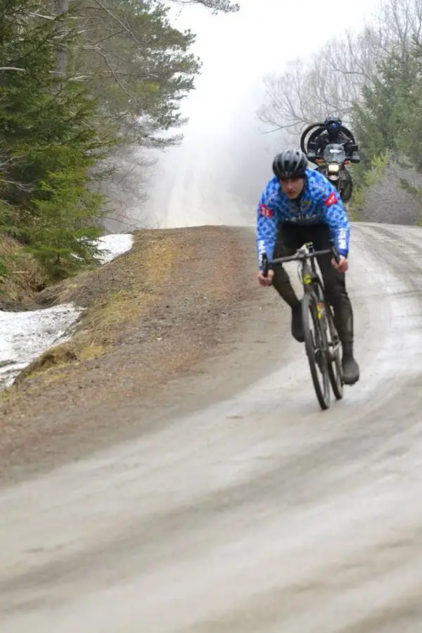 Young gun Magnus Sheffield won the Men's race against an impressive field. 2018 Ossian Giant Gravel Grinder. photo: Ciara Noelle Costley