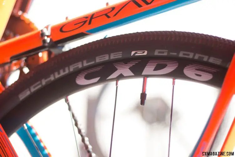 The Sea Otter demo bike had Alex CXD6 wheels, but the bike comes stock with Alex Boondocks 5 tubeless wheels. BH Bikes Alloy Gravel X Bike. 2018 Sea Otter Classic. © Cyclocross Magazine