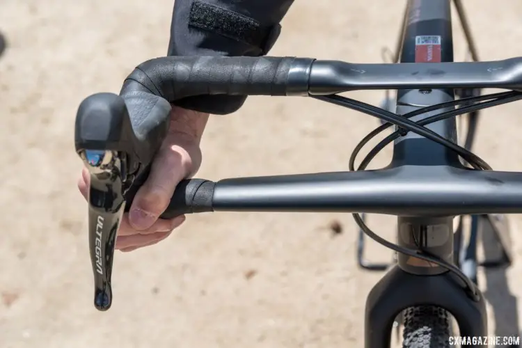 The lower crossbar provides another hand position during long rides. Canyon Grail CF Gravel Bike. 2018 Sea Otter Classic. © C. Lee / Cyclocross Magazine