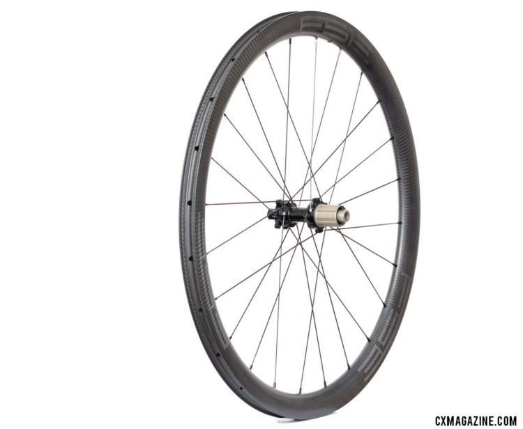 The rims on the G40/30X have a claimed weight of 440g, but they are likely closer to 400g. The wheelset weighs 1,341g total. FSE G40/30X carbon tubeless gravel wheels. © Cyclocross Magazine