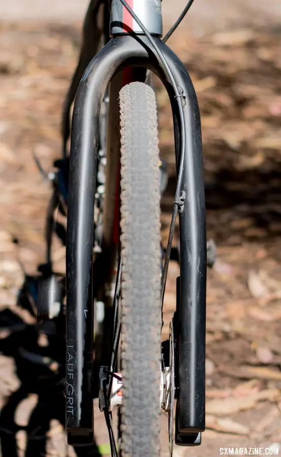 The Grit has ample clearance, with room for tires up to 40mm in width. Lauf Grit suspension fork. © C. Lee / Cyclocross Magazine