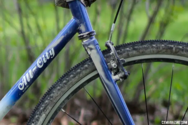 Matthews' bike had road calipers for gravel. All-City offers an updated disc version of the Nature Boy. Casey Matthews' Almanzo 100 All-City Nature Boy Zona. © Cyclocross Magazine