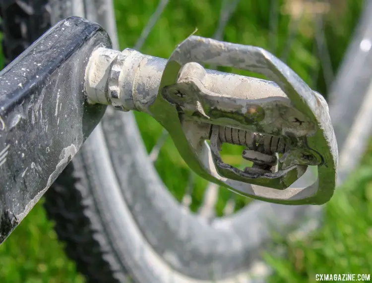The author uses Shimano's PD-A520 SPD road-style pedals with mountain bike shoes for gravel and road riding. Almanzo 100 Allied Alfa Allroad. © Cyclocross Magazine