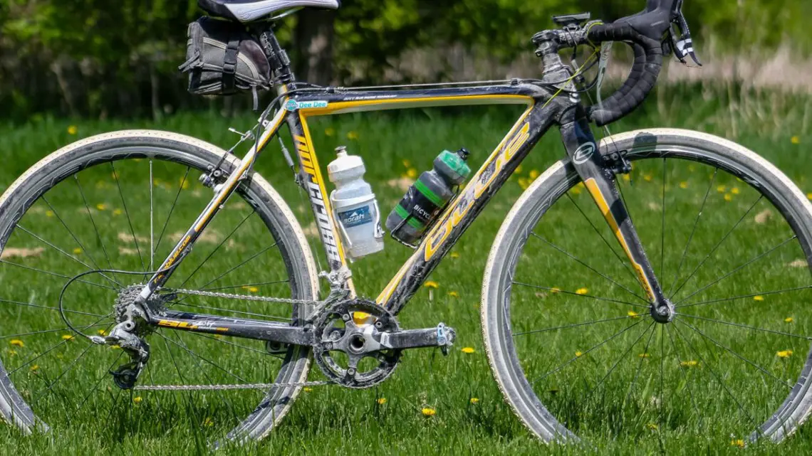 Dee Dee Winfield's 2018 Almanzo-100-Winning Blue Norcross SL. © Cyclocross Magazine