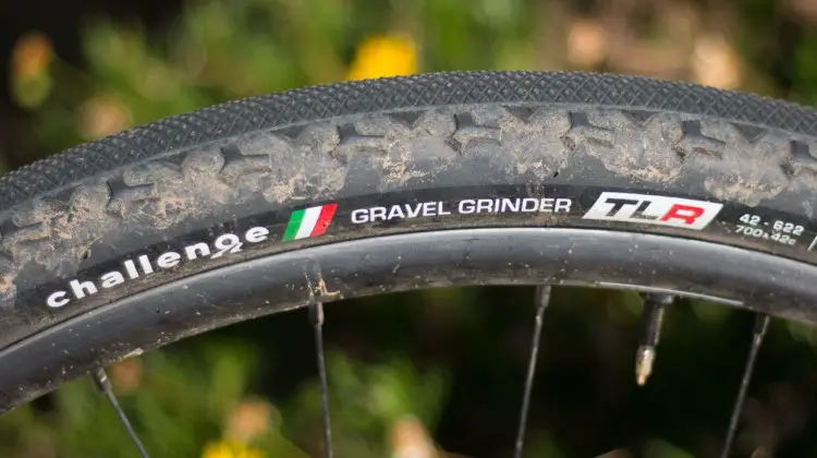 Challenge's Gravel Grinder TLR Tubeless tire is the company's first foray into tubeless clinchers, and this airtight model is a good start. © Cyclocross Magazine