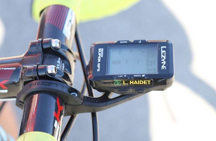 Lezyne offers a range of GPS enabled computers. It also produces a line of quarter turn mounts. Lance Haidet's 2018 Sea Otter Classic cyclocross race-winning Pivot Vault. © J. Silva / Cyclocross Magazine