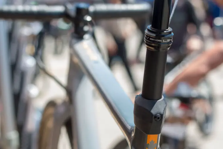 The KS LEV Integra dropper post features internal cable routing controlled by the SRAM DoubleTap. Norco Search XR Rival. 2018 Sea Otter Classic cyclocross and gravel new products. © Cyclocross Magazine