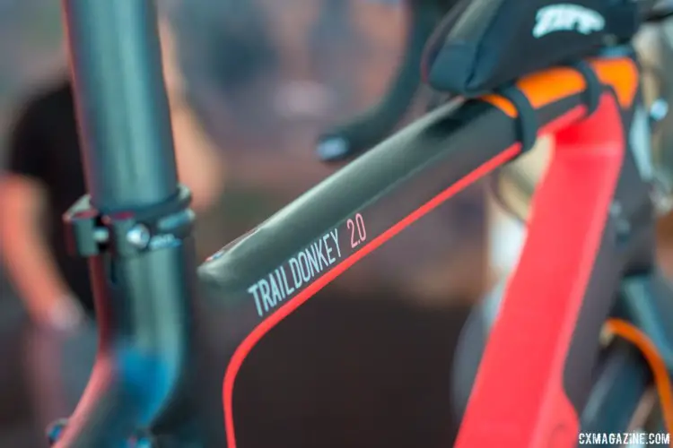 The Trail Donkey 2.0 is designed to be dropper post compatible for trail riding. © Cyclocross Magazine