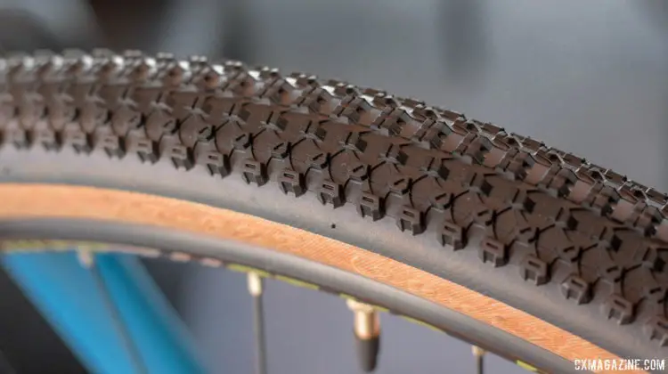 Kenda has new tanwall options coming to its tubeless gravel and cyclocross tires. © Cyclocross Magazine