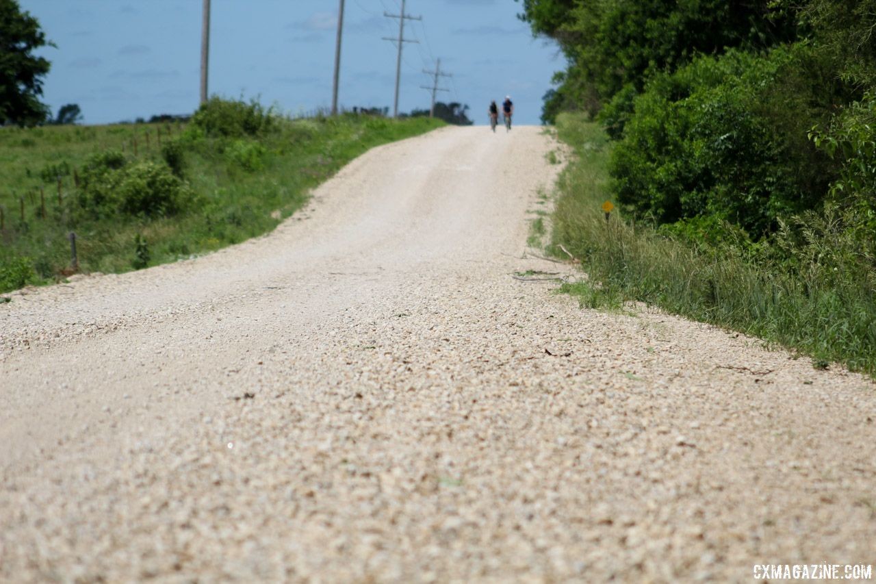 Long days in the saddle, on terrain of your choice, are a staple of training for gravel. 2018 Dirty Kanza 200. © Z. Schuster / Cyclocross Magazine