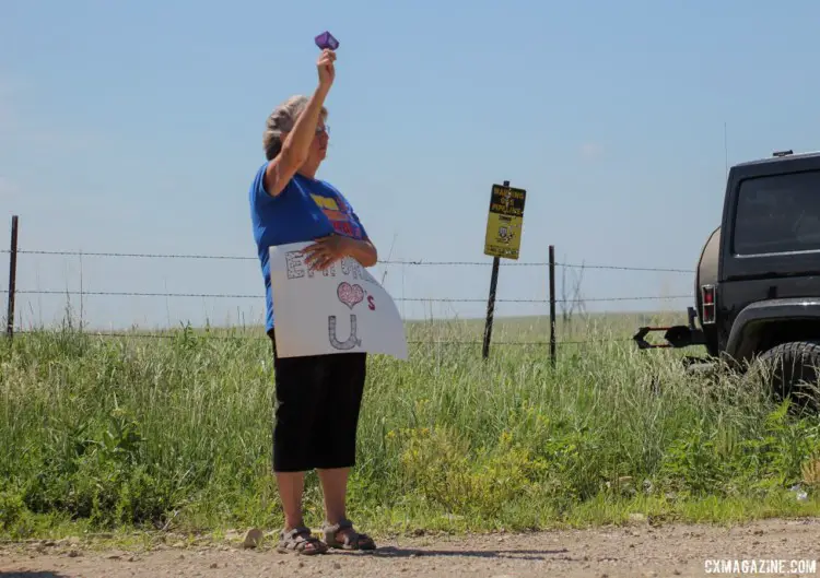 Even local Airbnb landlords came out to the gravel roads to cheer on their renters. 