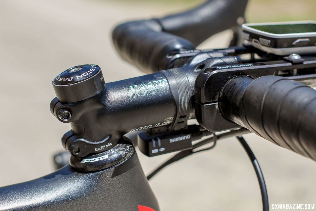 As an Easton-sponsored rider, many of Richey's components were Easton. Here, his Di2 junction box attached to an EC90SL stem. Craig Richey's 2018 Dirty Kanza 200 Devinci Hatchet. © Z. Schuster / Cyclocross Magazine