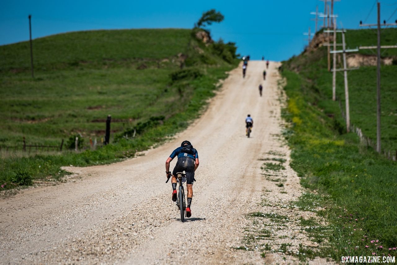 There are several climbs in the first half of the DK200 course that riders have to contend with. 2018 Dirty Kanza 200. © Ian Matteson/ ENVE Composites