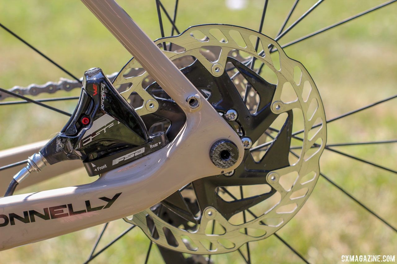 The frame is flat mount disc. Driscoll used the K-Force WE hydraulic disc calipers. Jamey Driscoll's 2018 Dirty Kanza 200 Donnelly G//C Gravel Bike. © Z. Schuster / Cyclocross Magazine