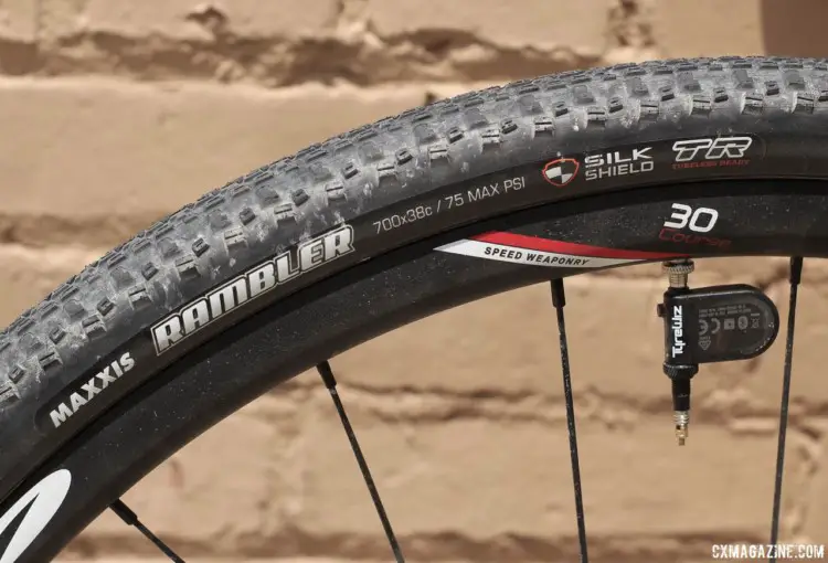 Keough went with Zipp 30 Course alloy tubeless wheels and Maxxis Rambler gravel tires. Kaitie Keough's 2018 Dirty Kanza 200 Cannondale SuperX. © Z. Schuster / Cyclocross Magazine