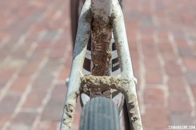 One difference between the Checkpoint and Boone is the addition of a seatstay bridge to the gravel bike. Sven Nys' 2018 Dirty Kanza 200 Trek Checkpoint. © Z. Schuster / Cyclocross Magazine