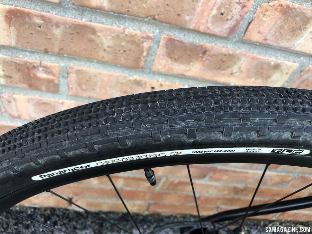 Although they were labeled as 700 x 40c tires, Takeshita's Panaracer GravelKing SK tires were actually 43mm wide. Kae Takeshita's 2018 DK200 3T Exploro Flatmount gravel bike.