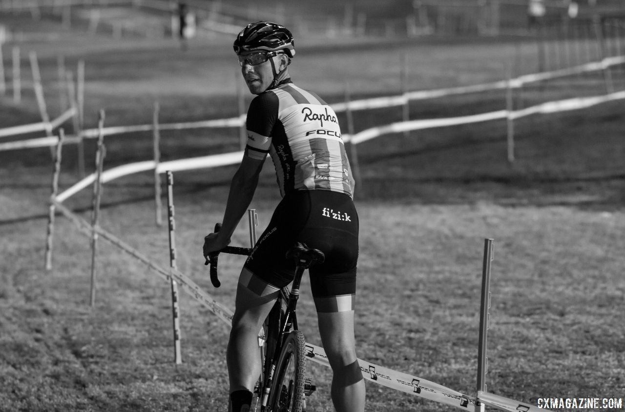 Jeremy Powers checks out the scene before his race. 2017 CrossVegas. © A. Yee / Cyclocross Magazine