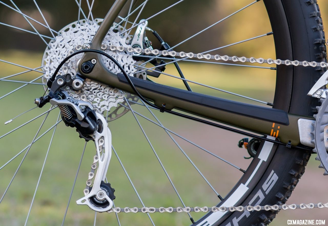 Diamondback equipped an XT Shadow rear derailleur, reducing the risk of snagging it on something. Diamond Back carbon Haanjo EXP, with 650b wheels. © Cyclocross Magazine