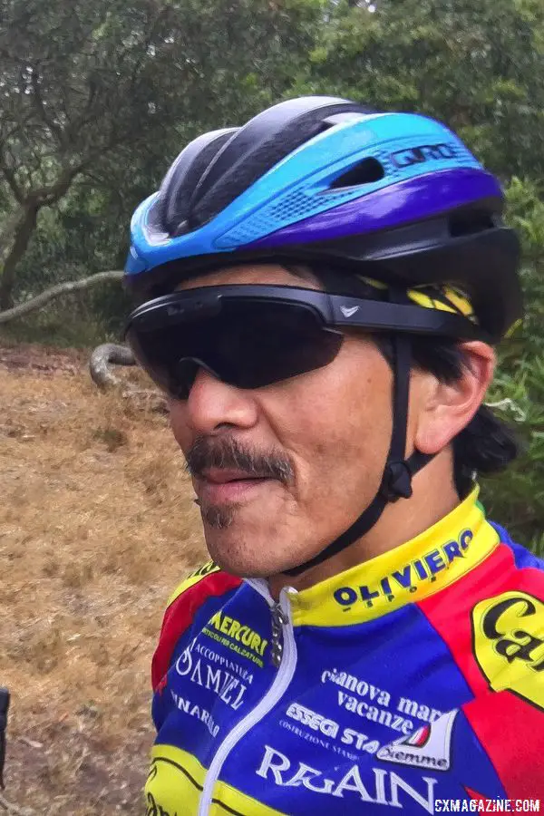 The Everysight glasses add about 60 grams compared to a regular pair of sunglasses, but they do not look much different. Everysight Raptor Augmented Reality Glasses. © C. Lee / Cyclocross Magazine
