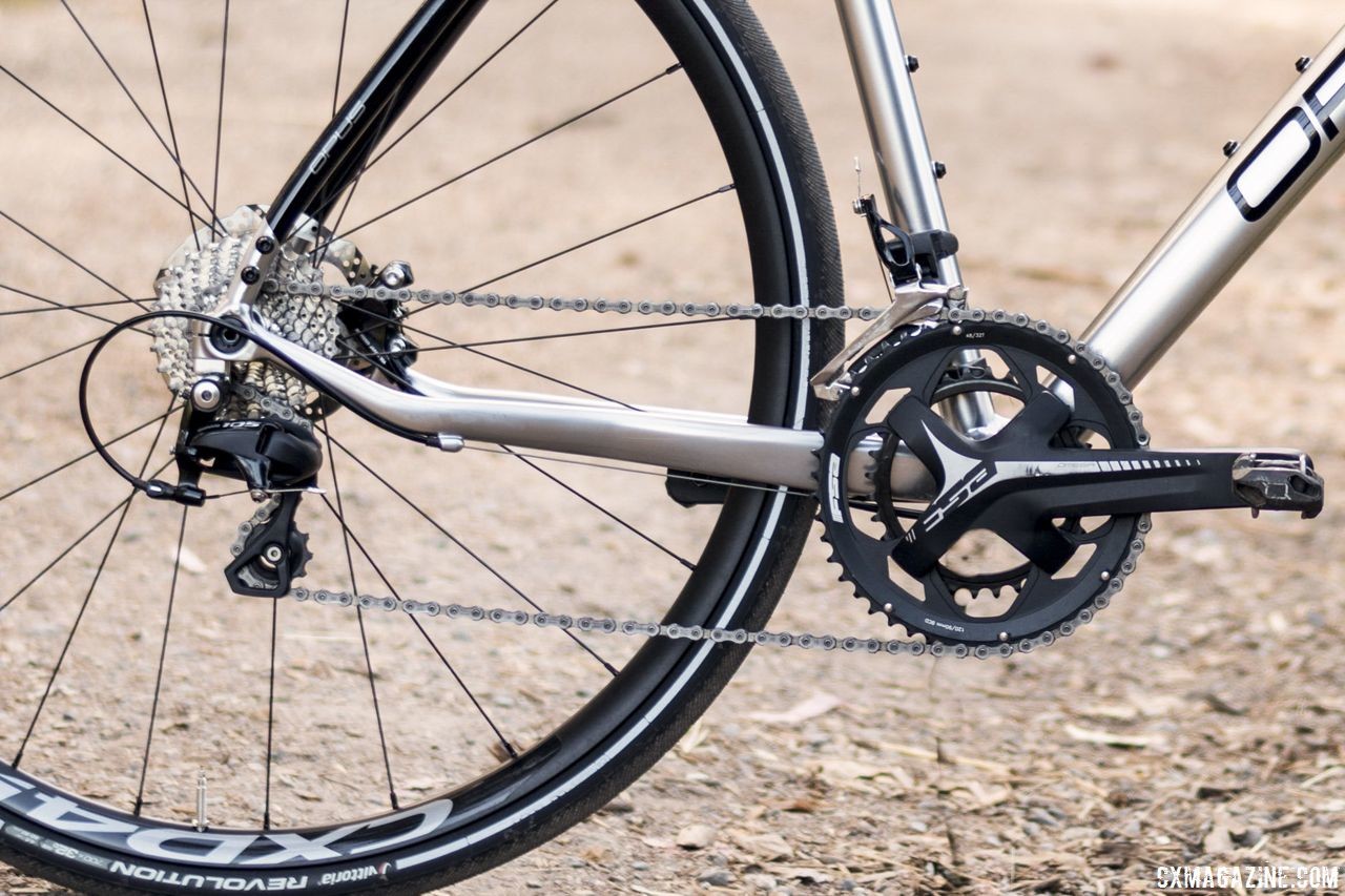 Opus dropped the driveside chainstay to reduce chain slap. The non-drive-side is also dropped. Opus Spark 1 gravel bike. © C. Lee / Cyclocross Magazine