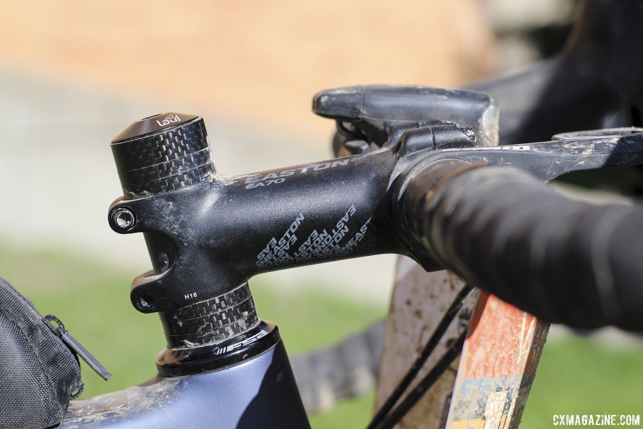 Van den Ham connected his Easton bar with an EA70 stem. Michael van den Ham's 2018 DK200 Lauf True Grit. © Z. Schuster / Cyclocross Magazine