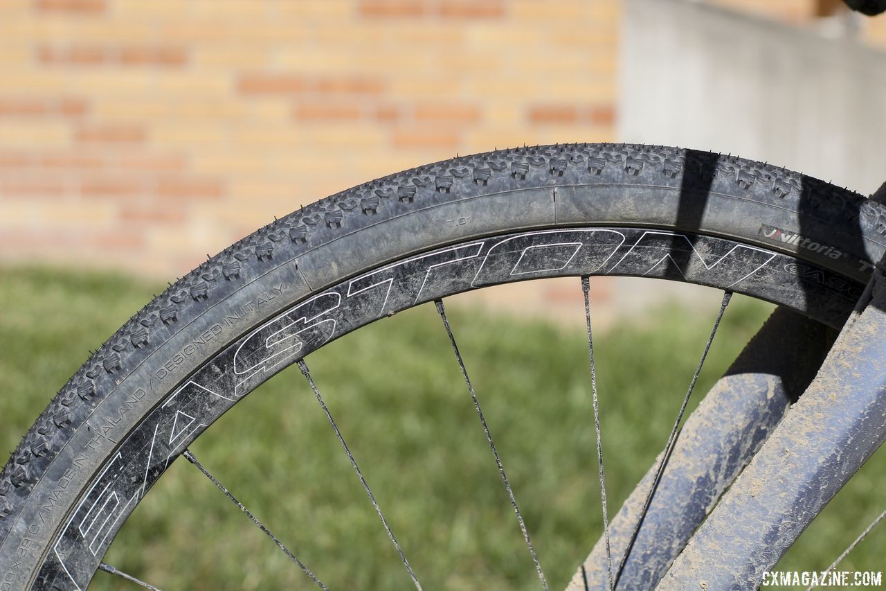 Van den Ham ran Easton EA90SL alloy wheels, which came in handy when he bottomed out on a rock. Michael van den Ham's 2018 DK200 Lauf True Grit. © Z. Schuster / Cyclocross Magazine